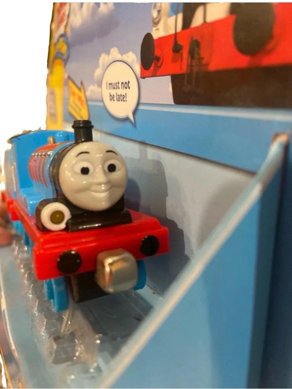 EDWARD ! THOMAS FRIENDS TRAIN Diecast 2010 TAKE N PLAY ALONG BLUE #2 NEW Read